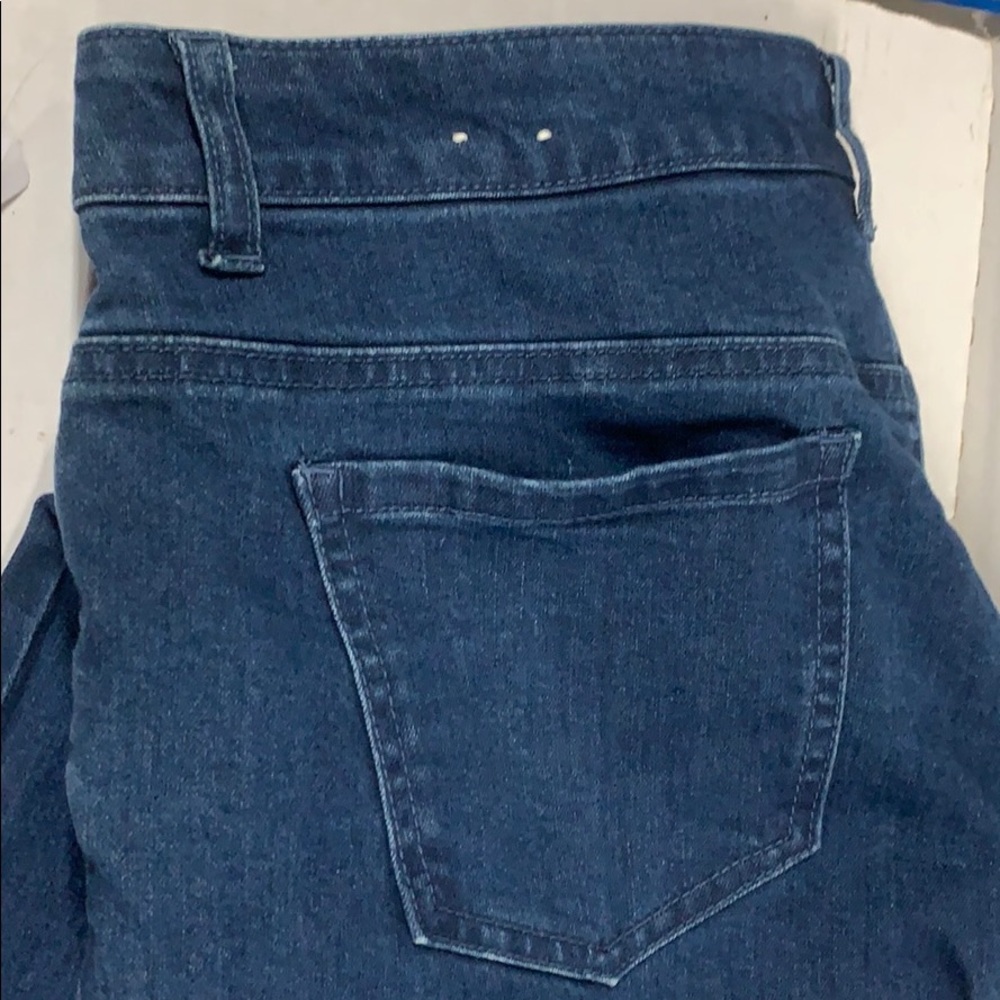 Capri pants